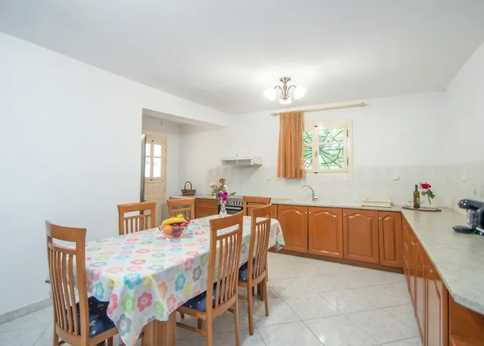 Vrysoula Villa