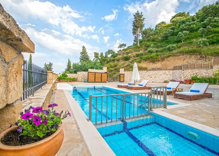 Villa Vrysoula